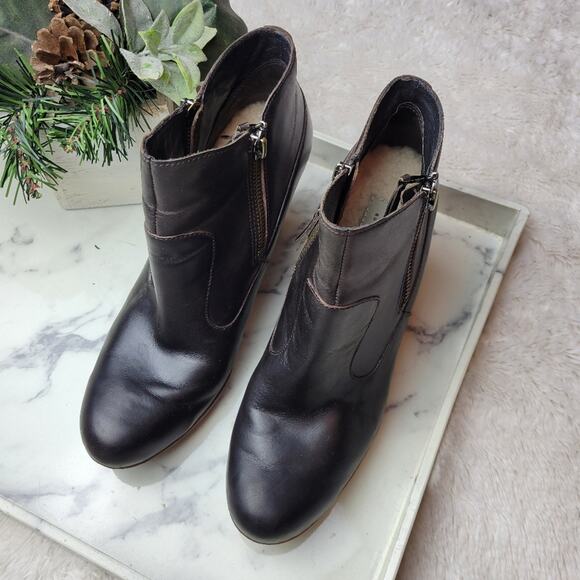 UGG Meredith Brown Leather Sherpa Lined Wedge Ankle Boot Size 9.5 - Picture 4 of 14